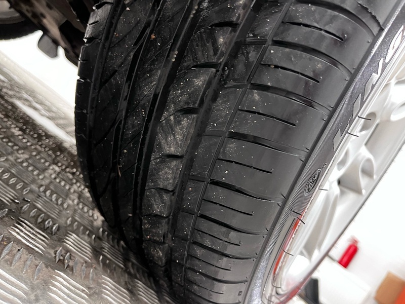 Jaguar XK8 vaihtoauto