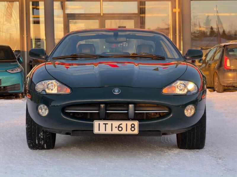 Jaguar XK8 vaihtoauto
