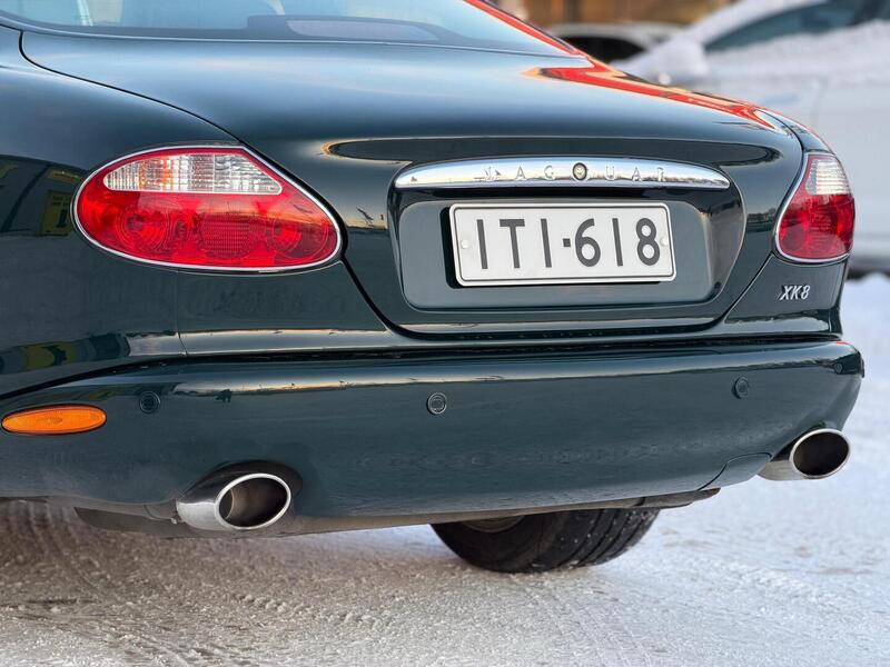 Jaguar XK8 vaihtoauto