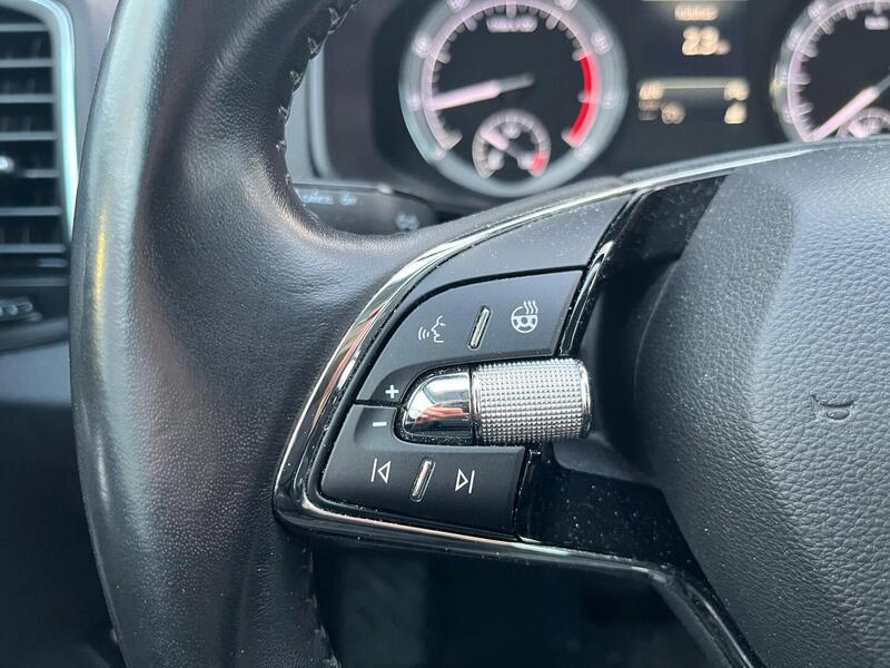 Skoda Karoq vaihtoauto