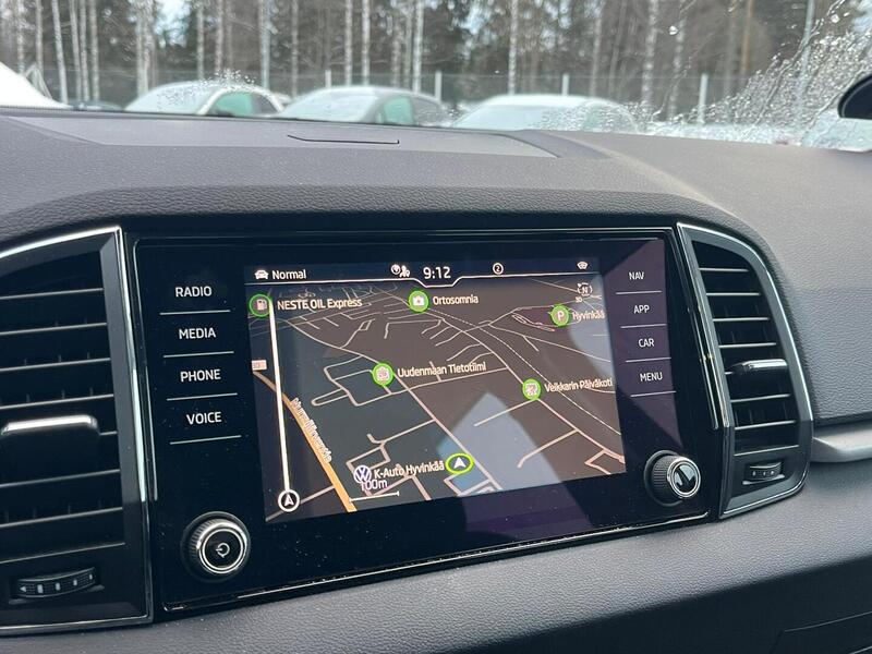 Skoda Karoq vaihtoauto