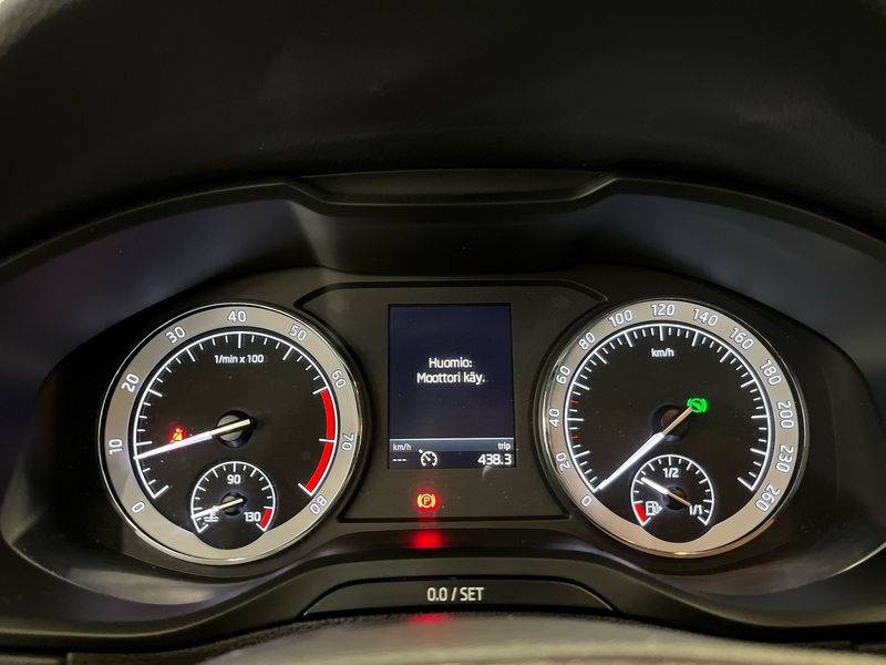 Skoda Karoq vaihtoauto