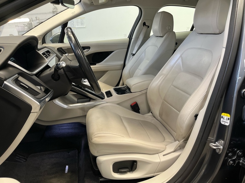 Jaguar I-PACE vaihtoauto