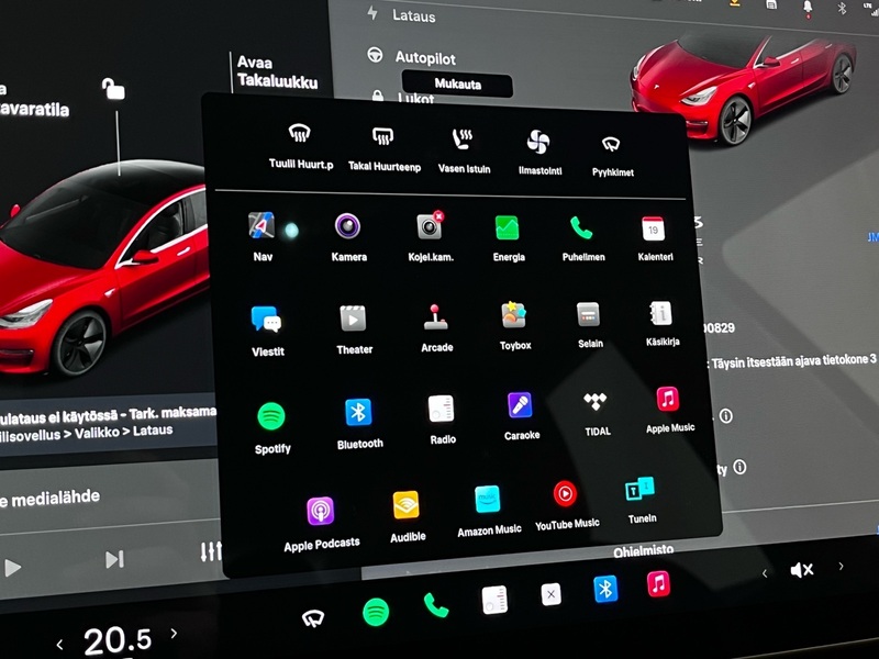 Tesla Model 3 vaihtoauto