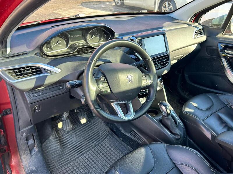 Peugeot 208 vaihtoauto