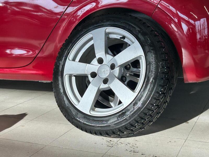 Peugeot 208 vaihtoauto