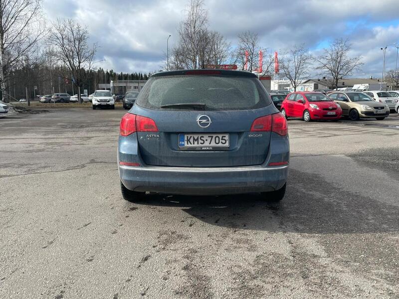 Opel Astra vaihtoauto