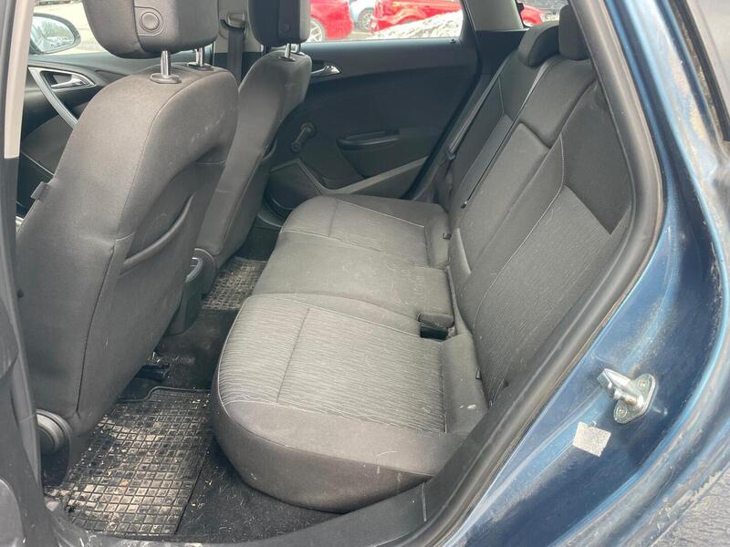 Opel Astra vaihtoauto