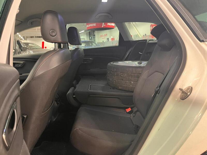 SEAT Leon ST vaihtoauto