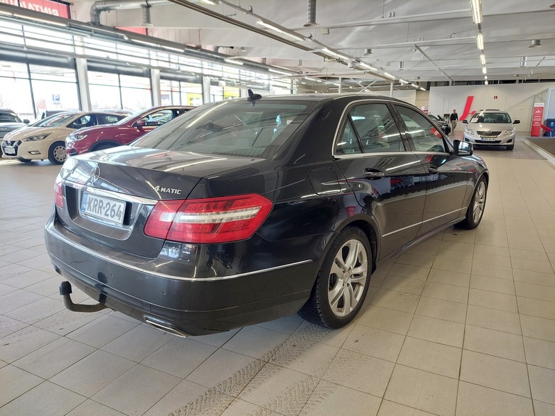 Mercedes-Benz E vaihtoauto