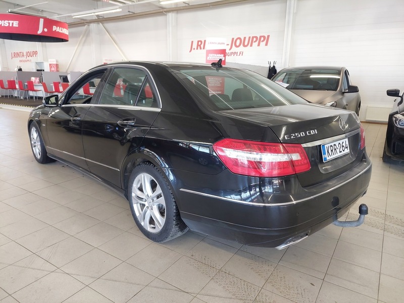 Mercedes-Benz E vaihtoauto