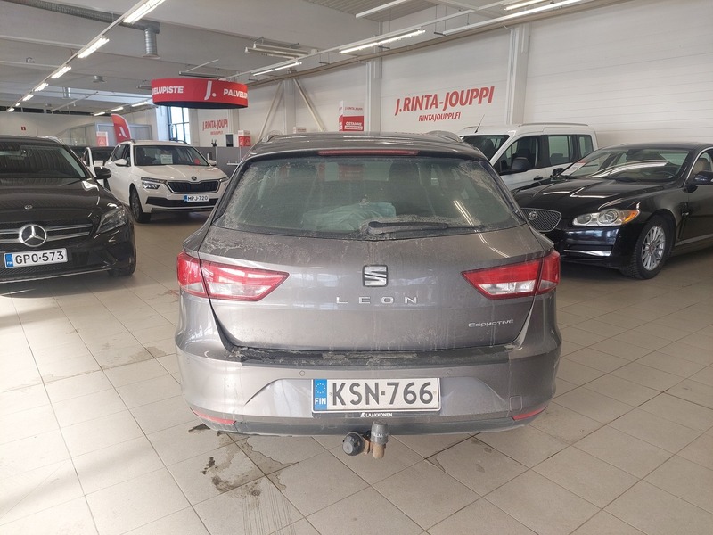 SEAT Leon ST vaihtoauto