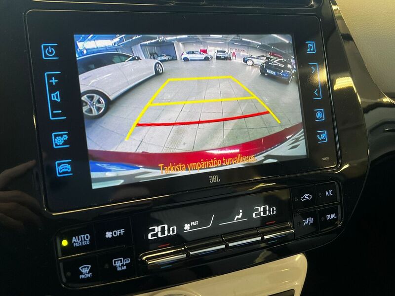 Toyota Prius Plug-in vaihtoauto