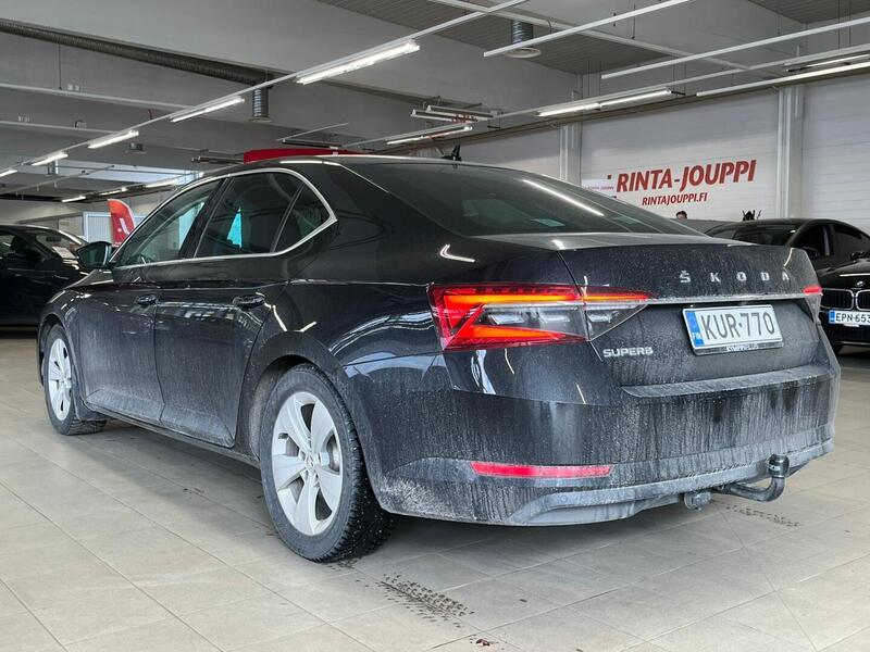 Skoda Superb vaihtoauto