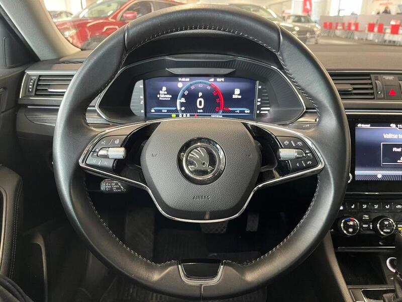 Skoda Superb vaihtoauto