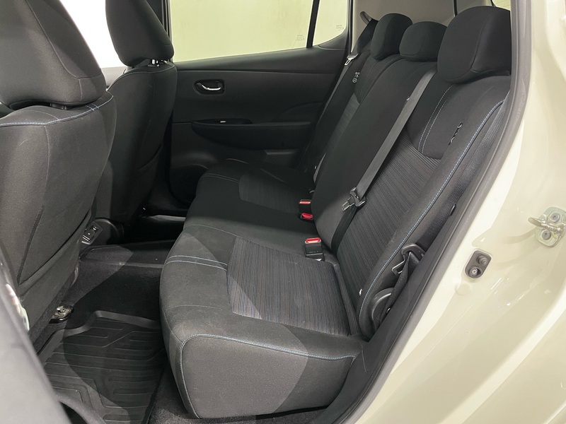 Nissan Leaf vaihtoauto