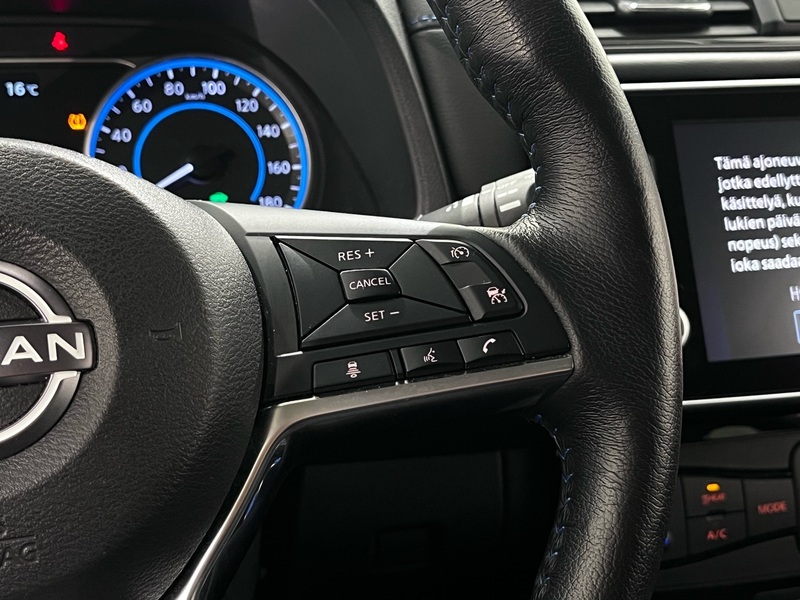 Nissan Leaf vaihtoauto