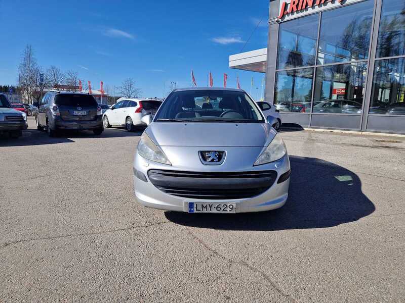Peugeot 207 vaihtoauto