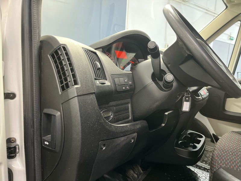 Peugeot Boxer vaihtoauto