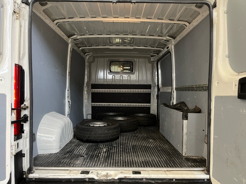 Peugeot Boxer vaihtoauto