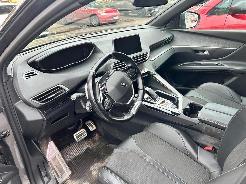 Peugeot 5008 vaihtoauto