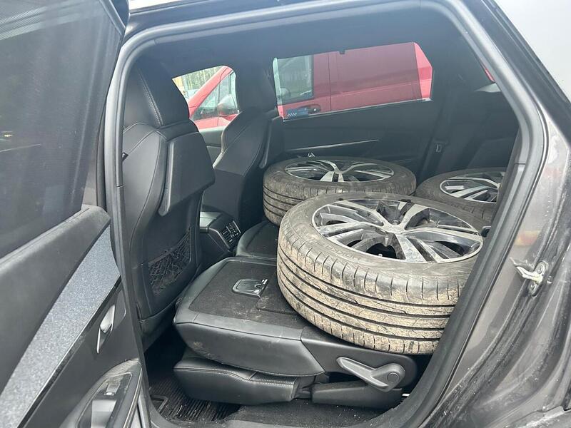 Peugeot 5008 vaihtoauto