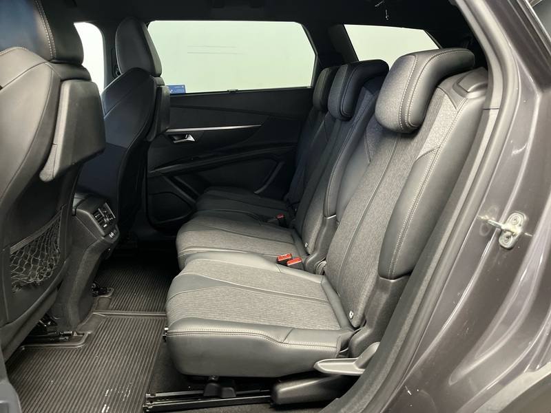 Peugeot 5008 vaihtoauto