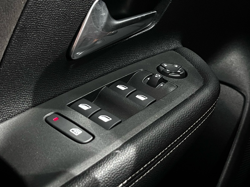 Opel Mokka-e vaihtoauto