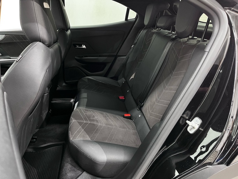 Opel Mokka-e vaihtoauto