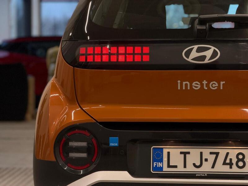Hyundai INSTER vaihtoauto