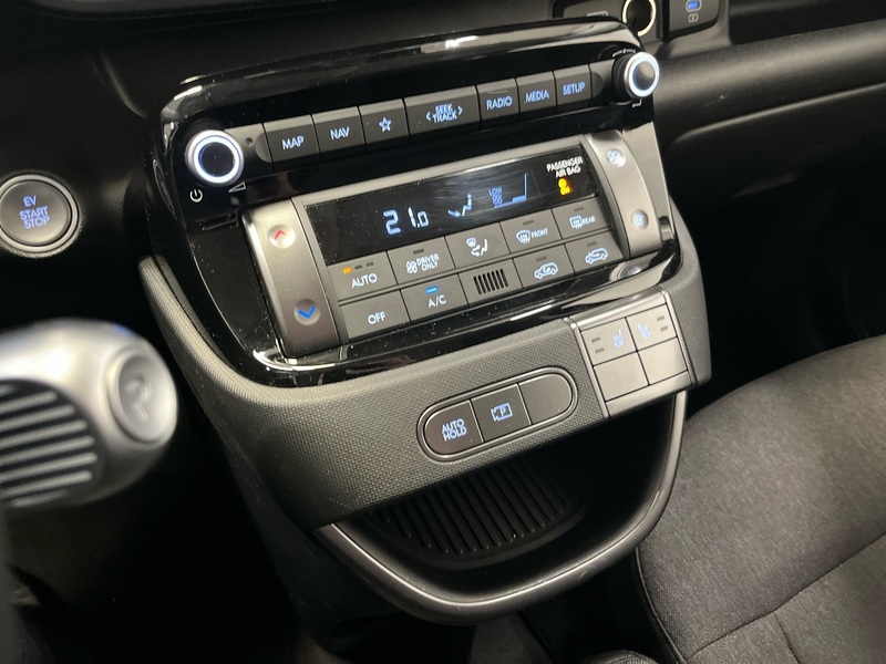 Hyundai INSTER vaihtoauto