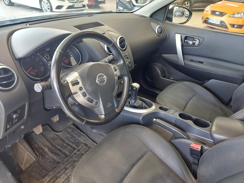 Nissan Qashqai+2 vaihtoauto