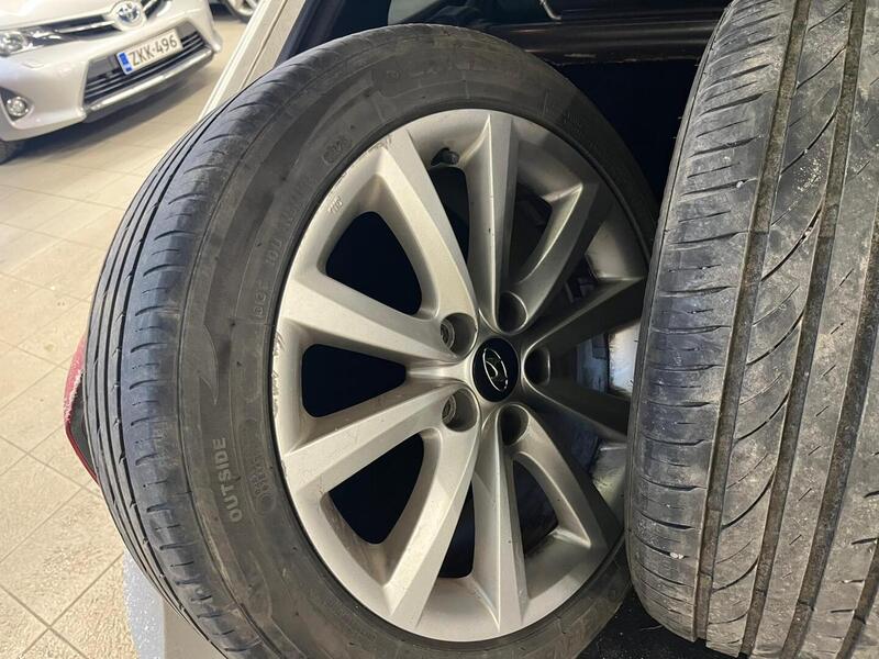 Hyundai i40 vaihtoauto