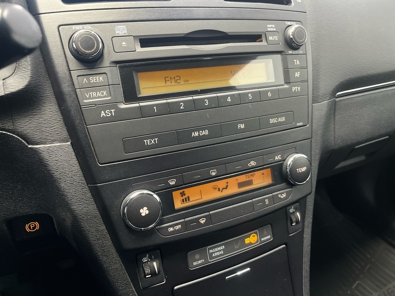 Toyota Avensis vaihtoauto