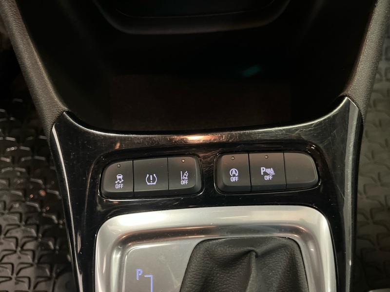 Opel Crossland vaihtoauto