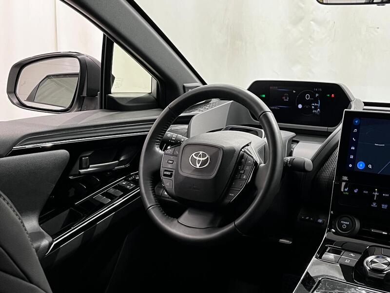 Toyota bZ4X vaihtoauto