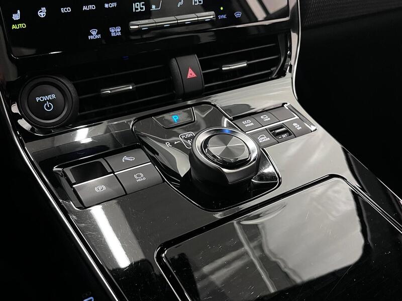 Toyota bZ4X vaihtoauto