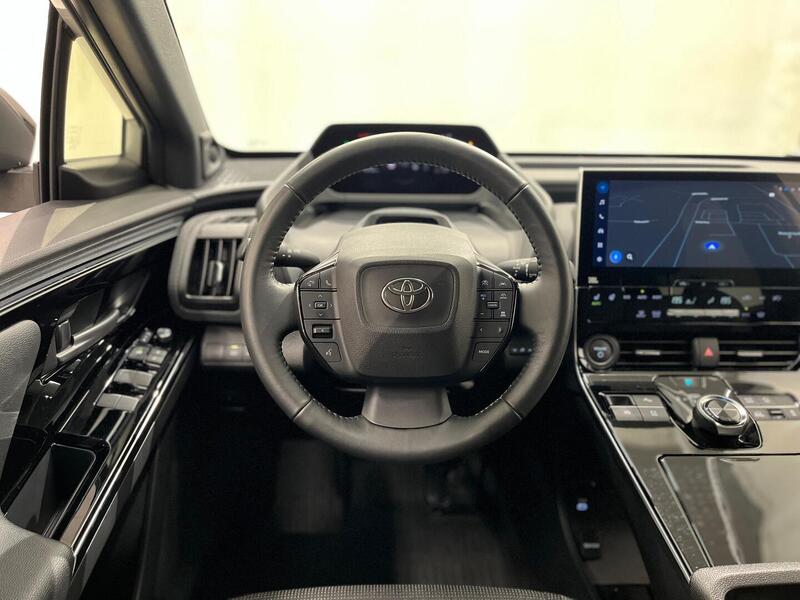 Toyota bZ4X vaihtoauto