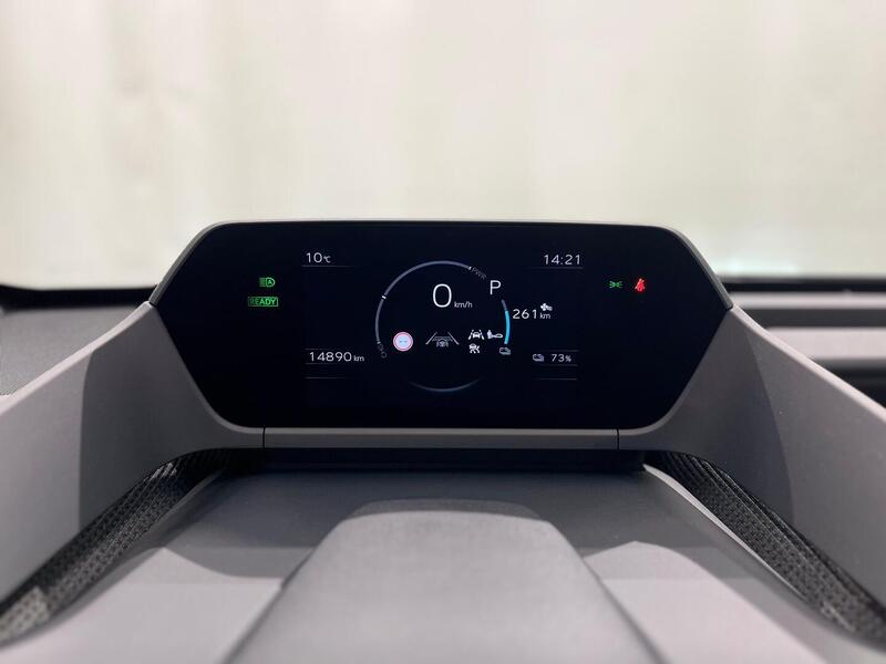 Toyota bZ4X vaihtoauto