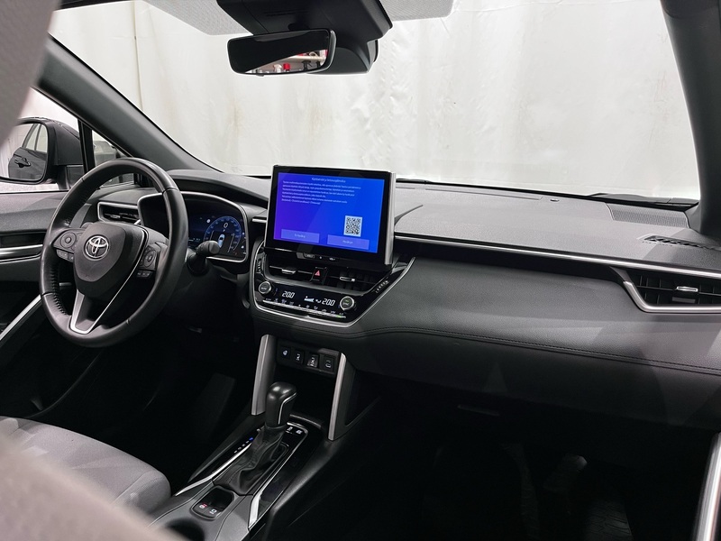 Toyota Corolla Cross vaihtoauto