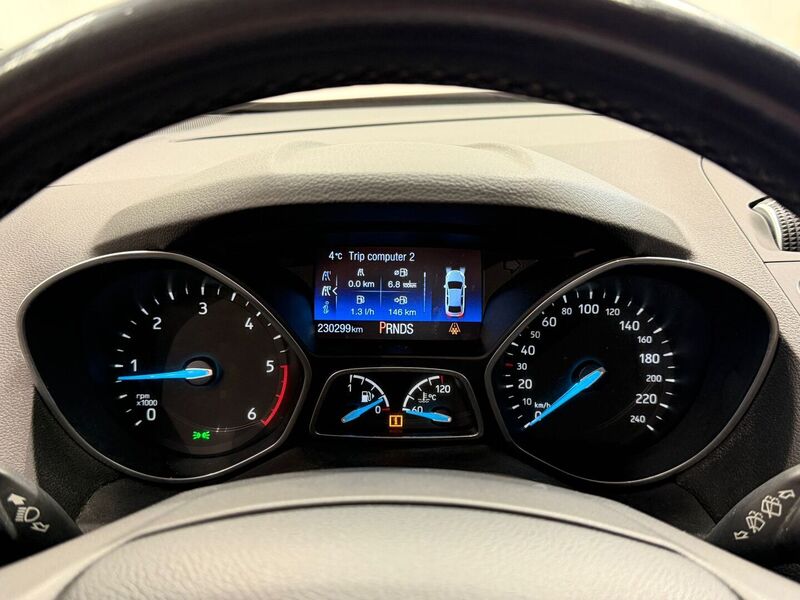 Ford C-MAX vaihtoauto