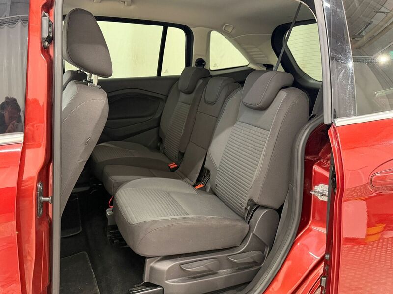 Ford C-MAX vaihtoauto