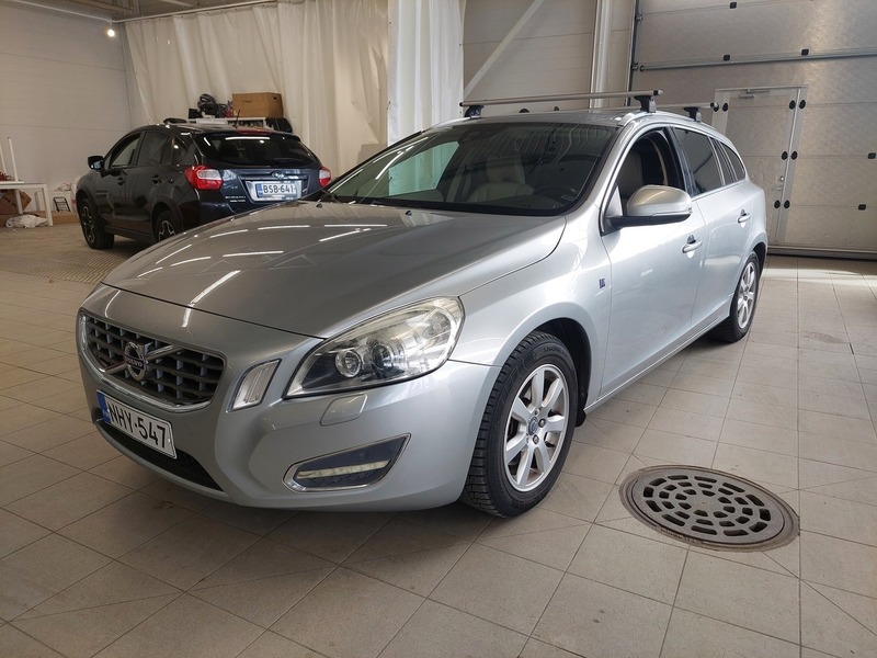 Volvo V60 vaihtoauto