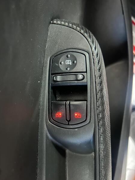 Opel Corsa vaihtoauto