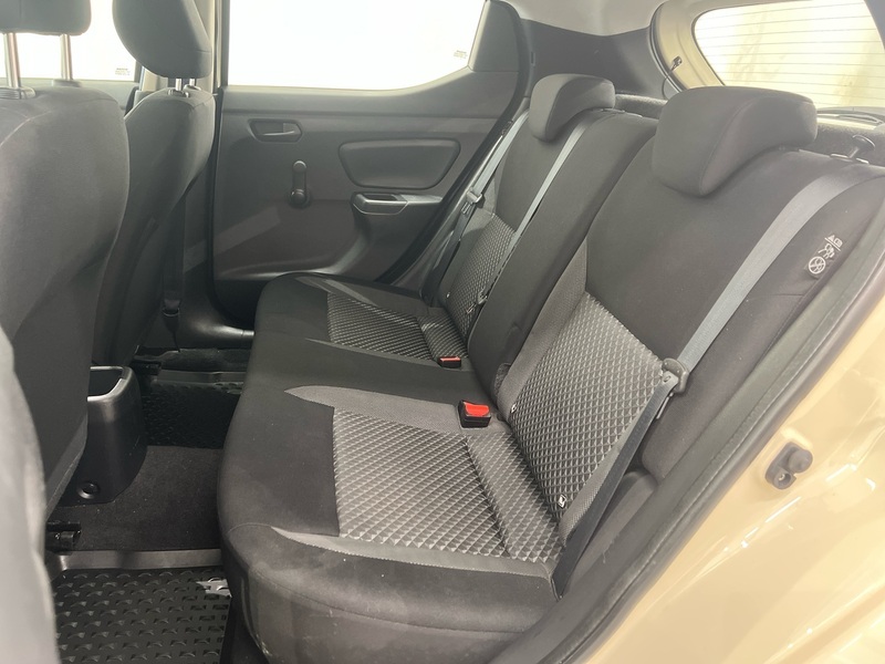 Nissan Micra vaihtoauto