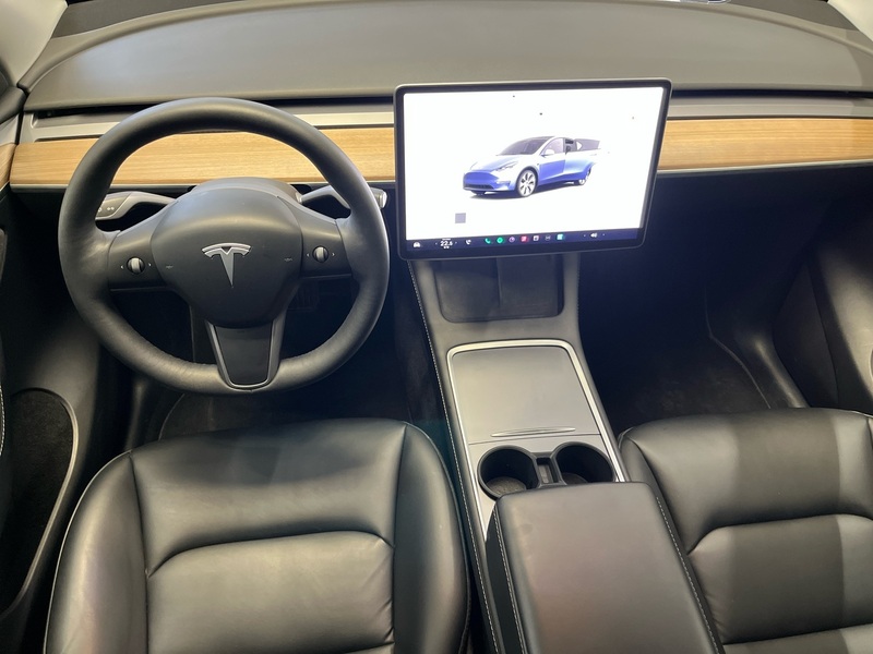 Tesla Model Y vaihtoauto