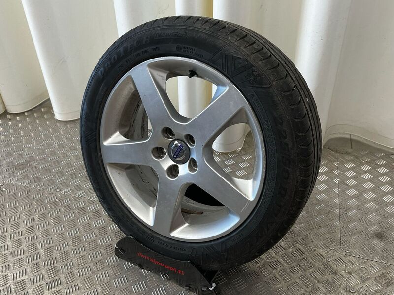 Volvo V70 vaihtoauto