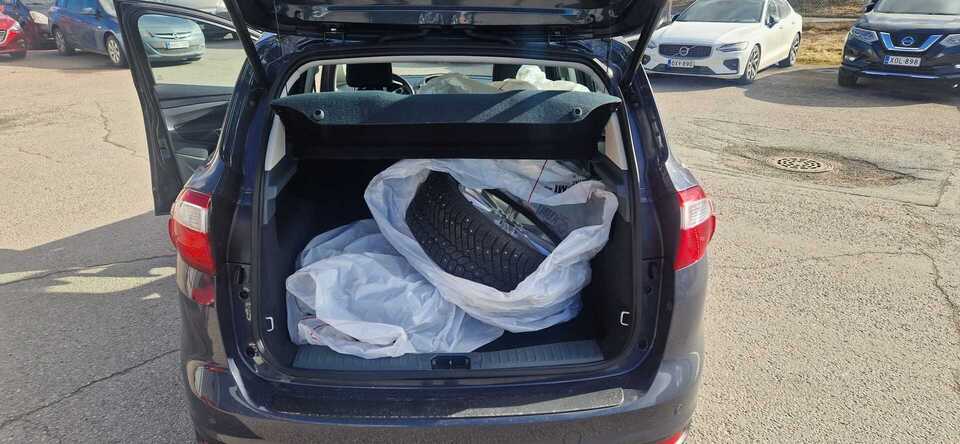 Ford C-MAX vaihtoauto
