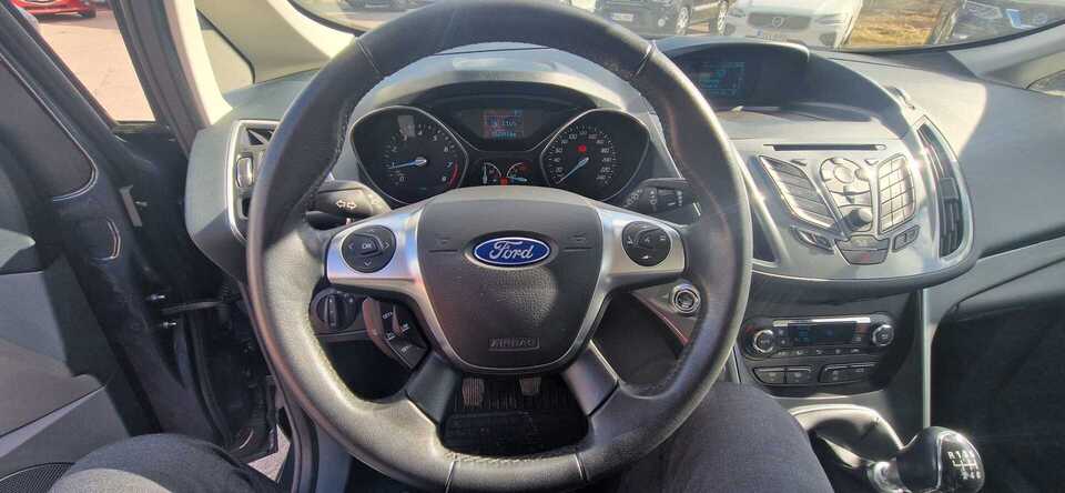 Ford C-MAX vaihtoauto