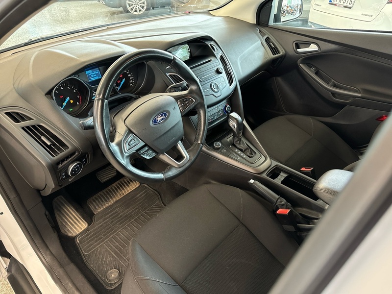 Ford Focus vaihtoauto